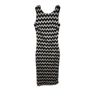 Women’s Black and Silver Sleeveless Sparkle Bodycon Dress Size 5 6 Juniors
